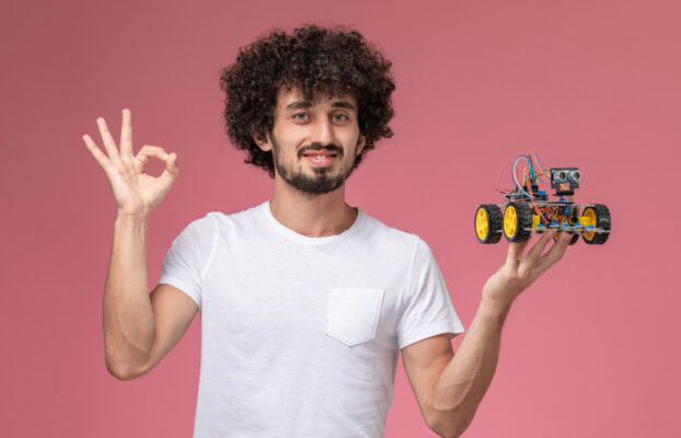 Semaine européenne du code (10-25 octobre) : lancer un club robotique avec un STEAM Lab mobile